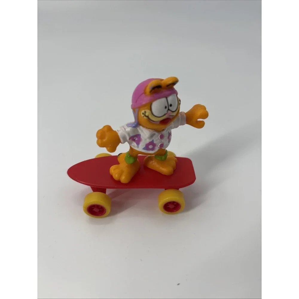 Vintage McDonald's happy meal toy Garfield‎ Skateboard Figure Collectible 1980s